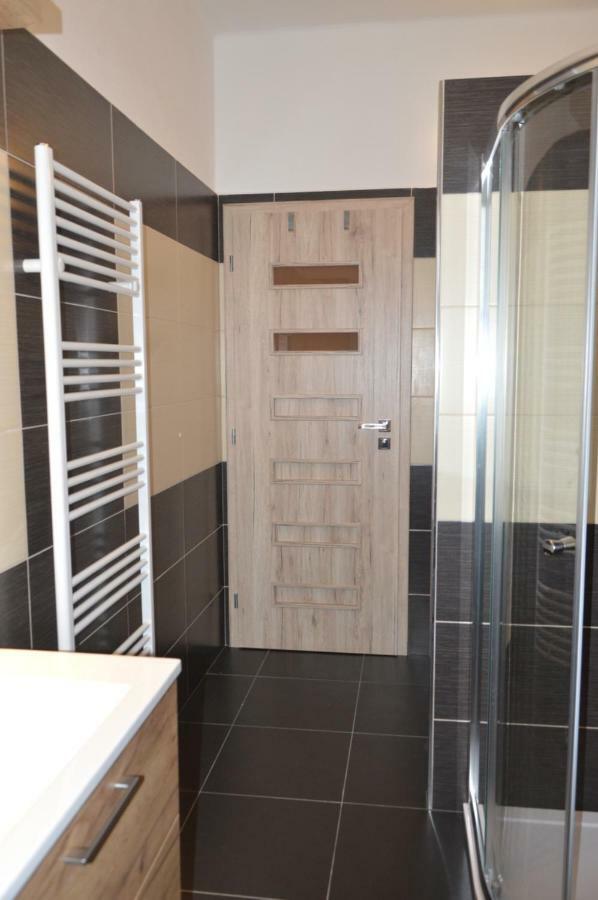 Apartmanovy Byt Trebon Luaran gambar