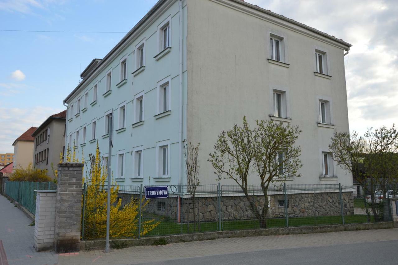 Apartmanovy Byt Trebon Luaran gambar